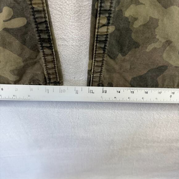 True Religion Jeans men's 40 Green Camo Military Woodland Flap Pockets USA made - Picture 6 of 14